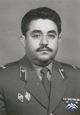 Ədliyyə polkovniki NƏBİ NƏBİYEV  (1932)